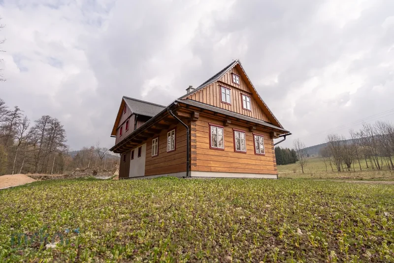 Roubenka Jeřáb